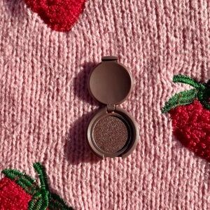 IBY Beauty Lush Eyeshadow Single in Fire and Ice - 1.5g